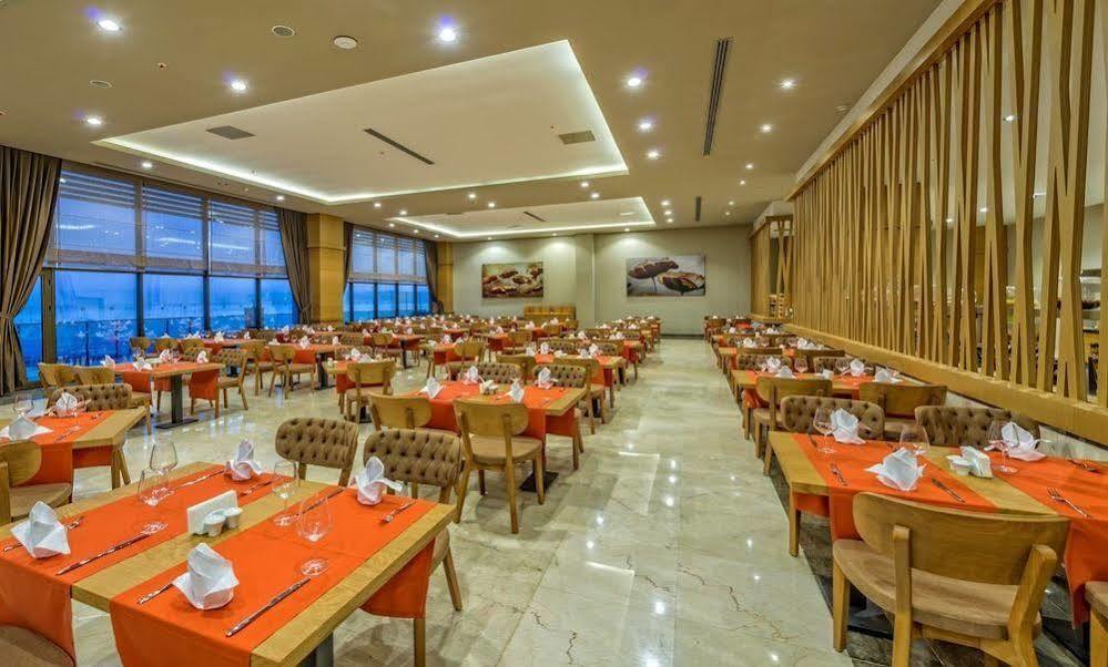 Ramada By Wyndham Unye