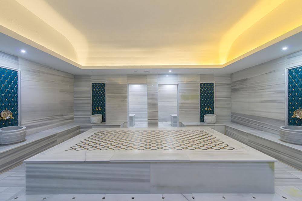 Ramada By Wyndham Hotel 5*