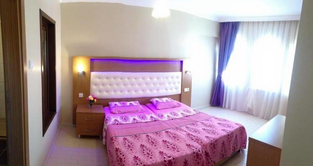 Sun Apartment *