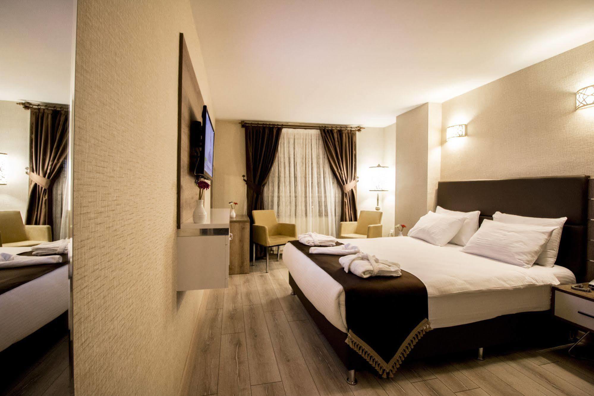 Hotel Business
