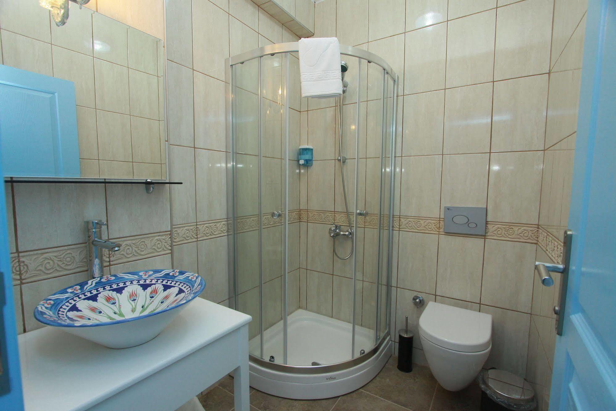 Cakirbey Hotel *