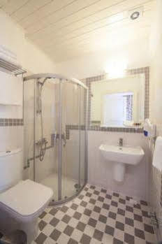 Quarante - Adult Only Hotel