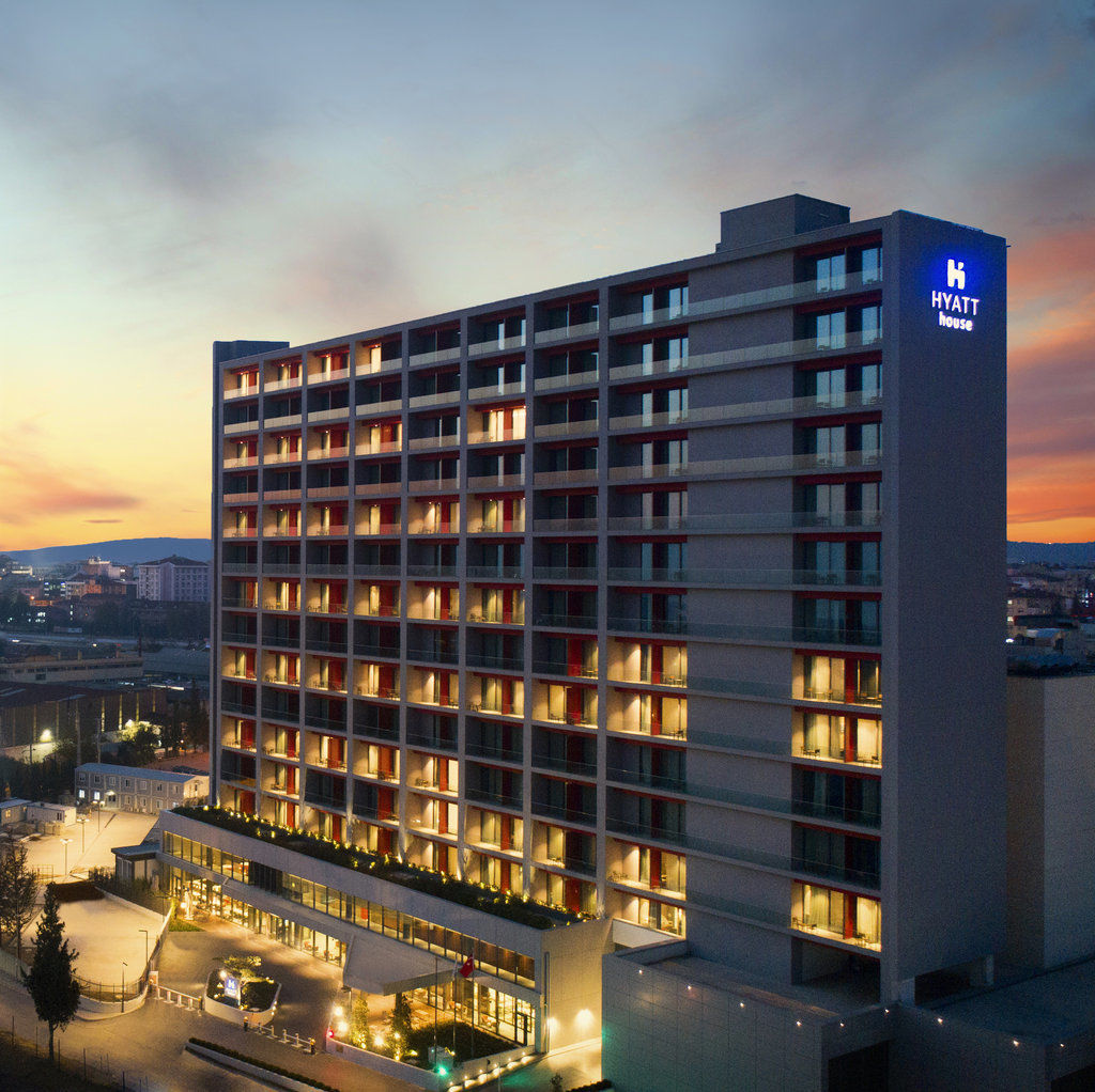 Hyatt House Hotel 4*
