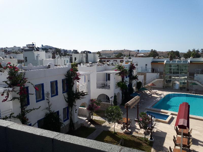 Paradise Aparthotel Bitez