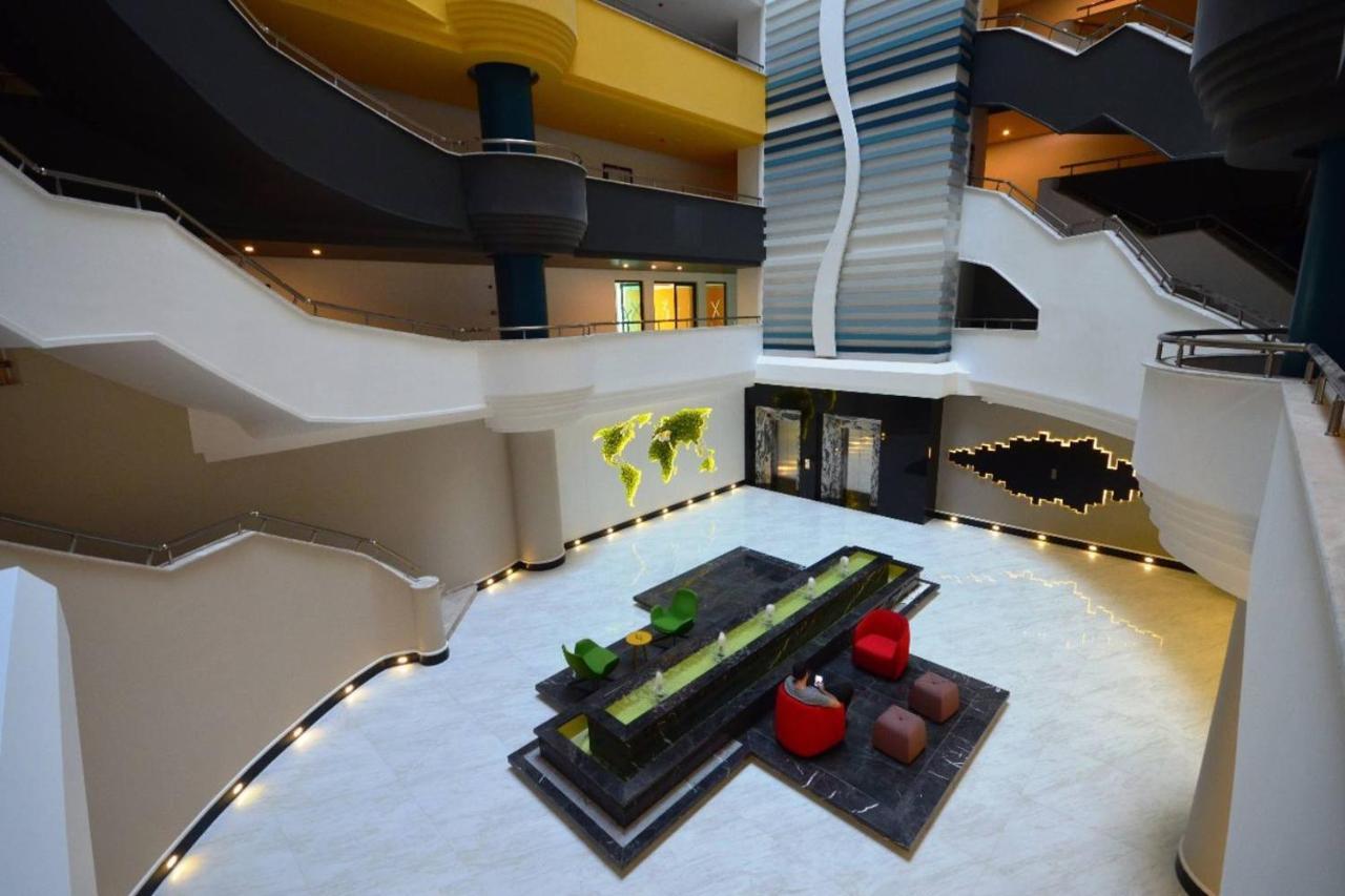 Konak Seaside Tower 1+1 Apartment