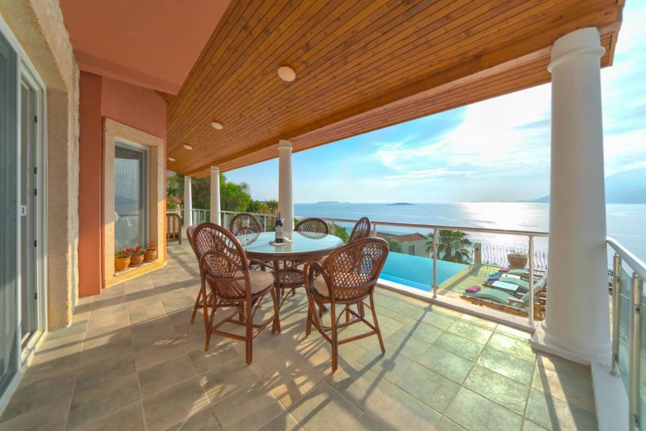 Villa Poseidon-in Winter Heated Outdoor Pool