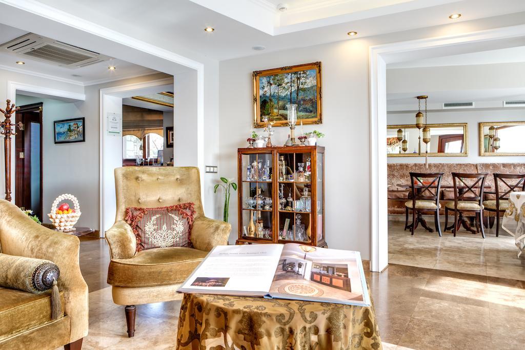 Bulbul Yuvasi Boutique Foca
