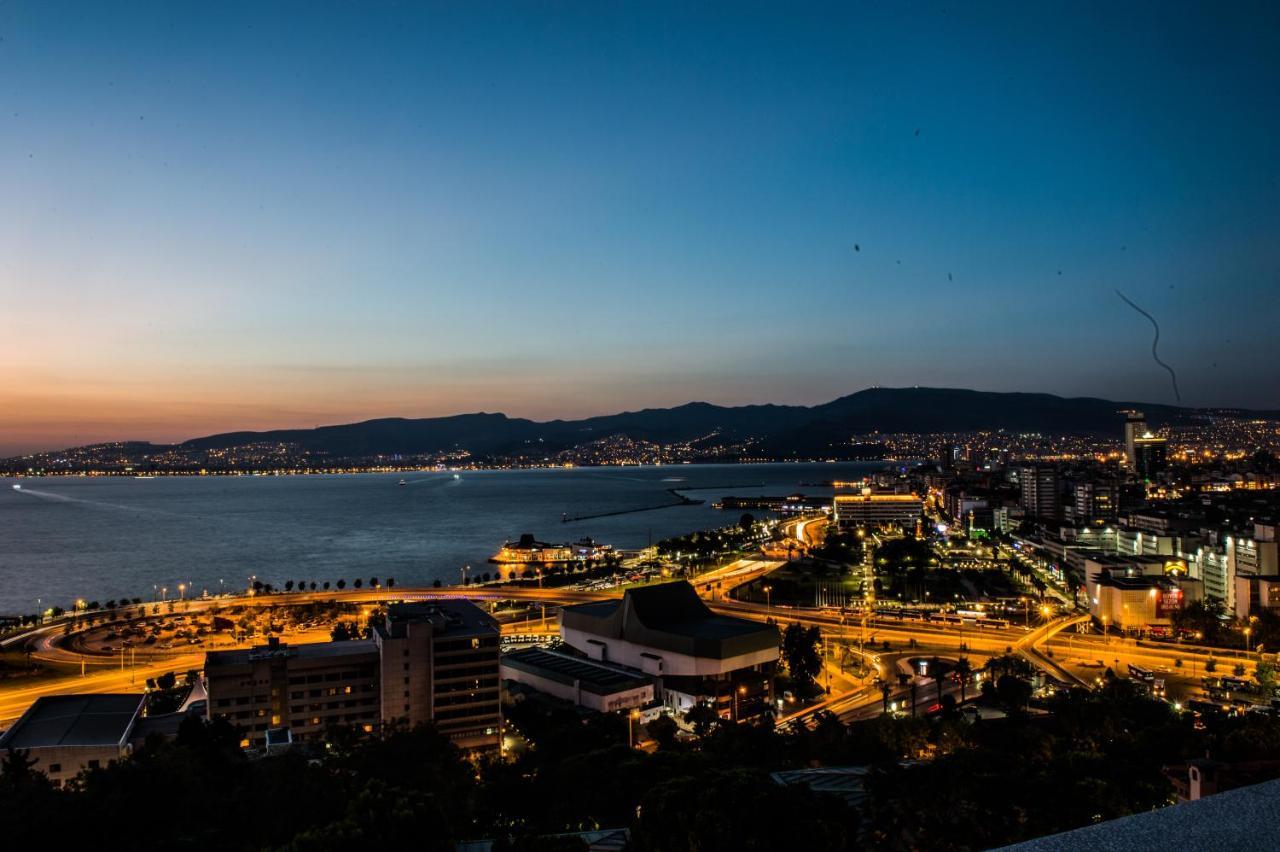 Bueyuek Apartment Izmir