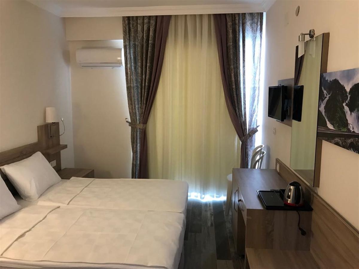 Hotel Arsi Enfi 4*