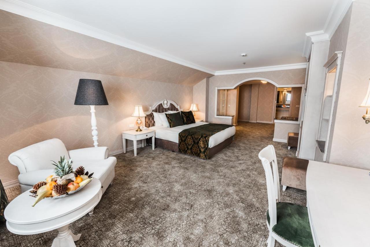 Karinna Convention Center & - Full Board Hotel 5*