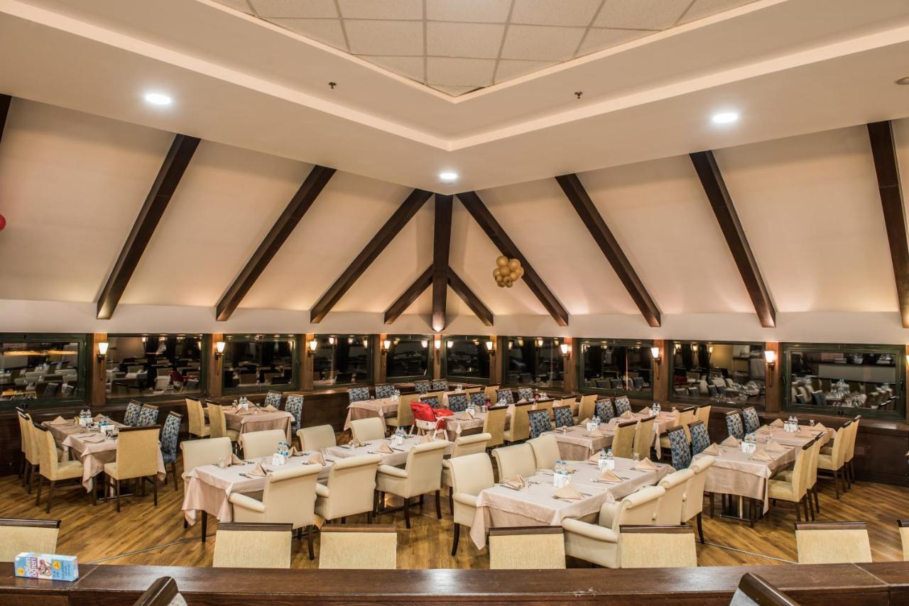 Hotel Karinna Convention Center & - Full Board 5*