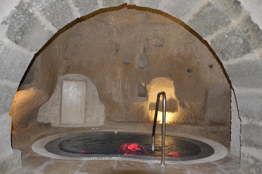 Hotel Cappa Cave & 3*
