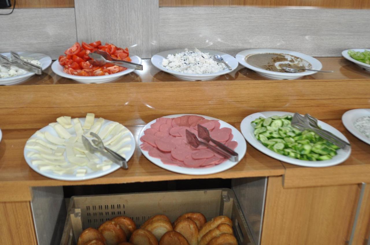 Hotel Sardur 3*