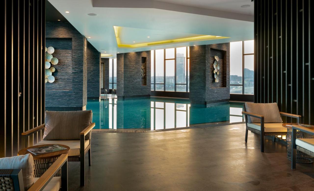 Aparthotel Westside Residences By Rotana 4*