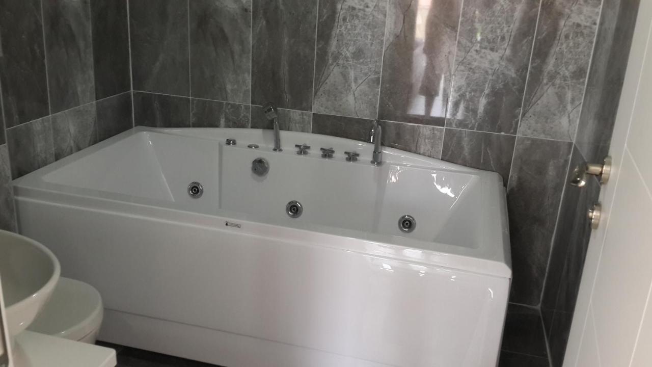 Grand Sahil Butik * Gulluk