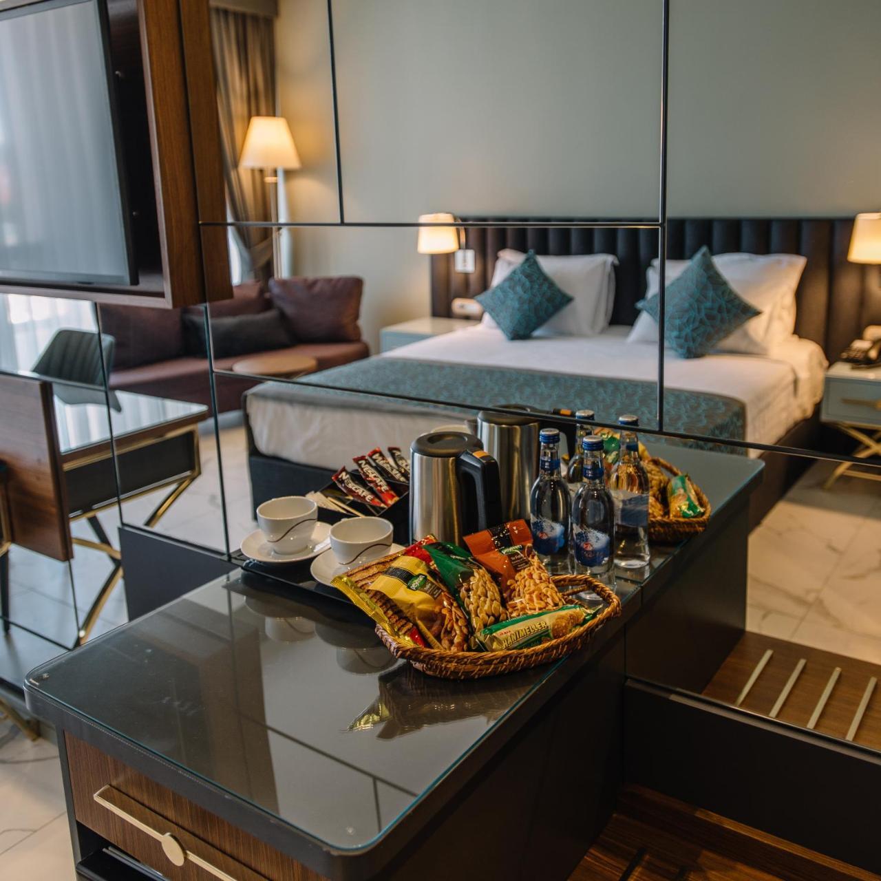Hotel Capella 4*