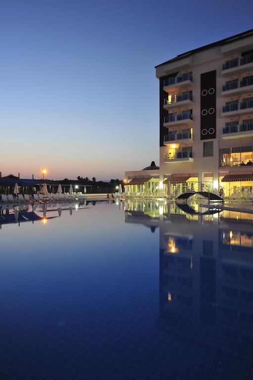 Cenger Resort 5*