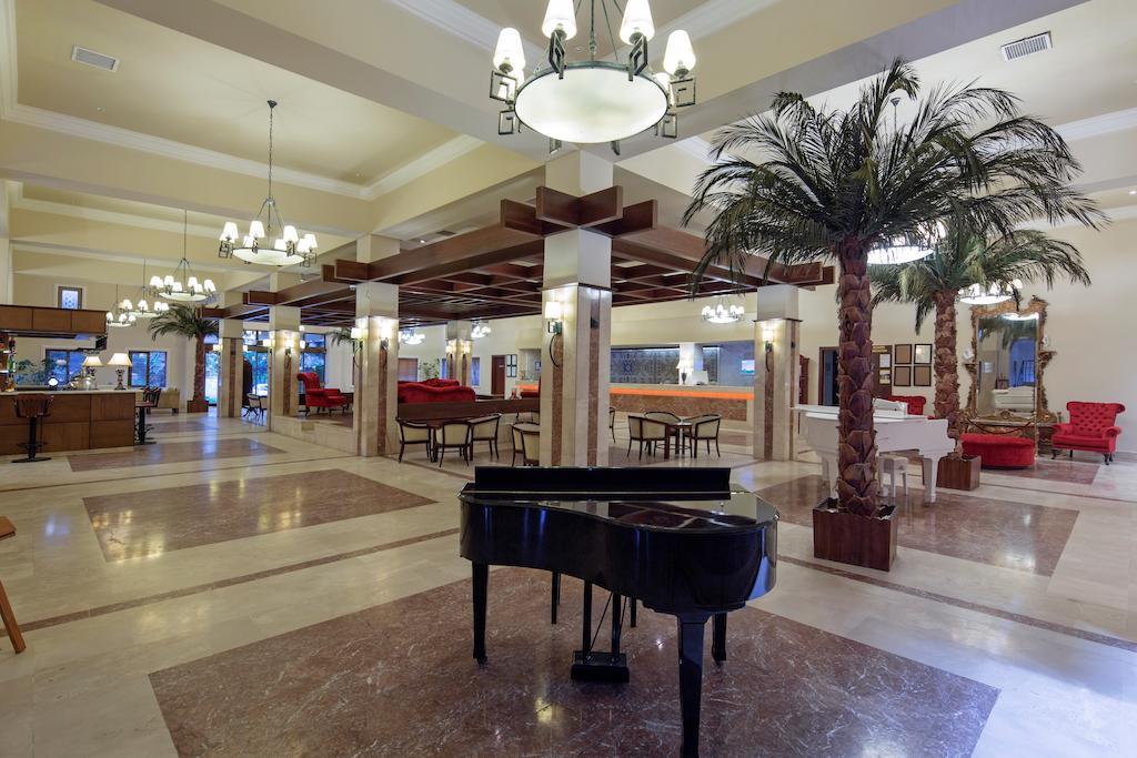 Miarosa Incekum Hotel 5*