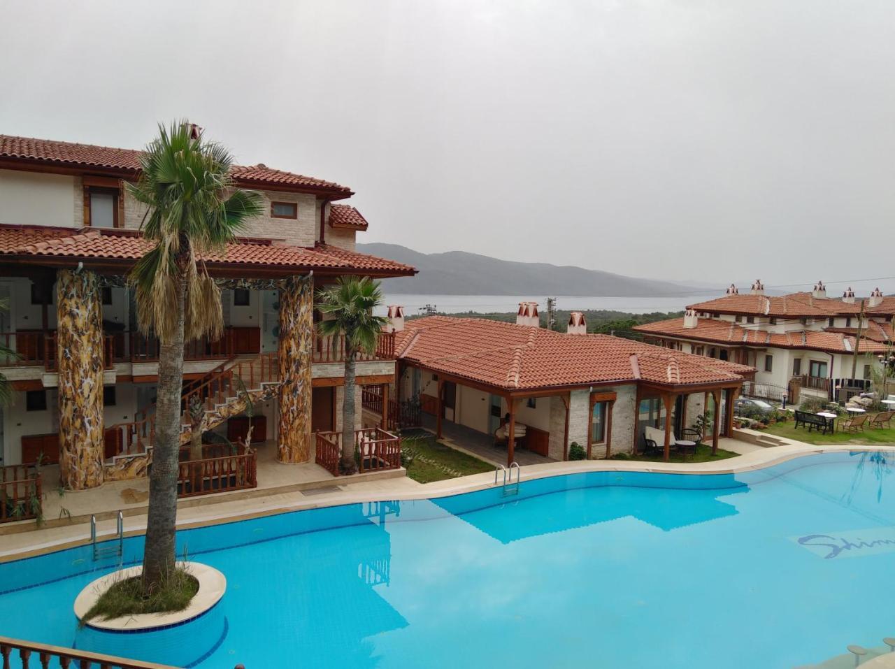 Hotel Shimal 5*