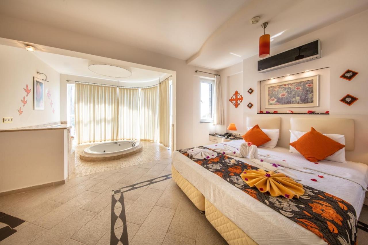 Golden Life Heights Deluxe - Adult Only 4* Oludeniz