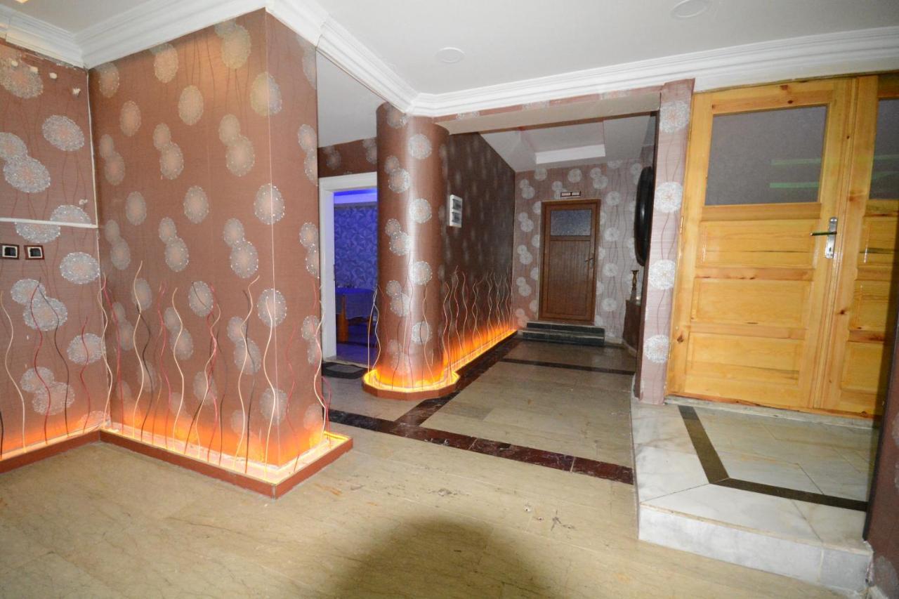 Dimet Park Hotel Van