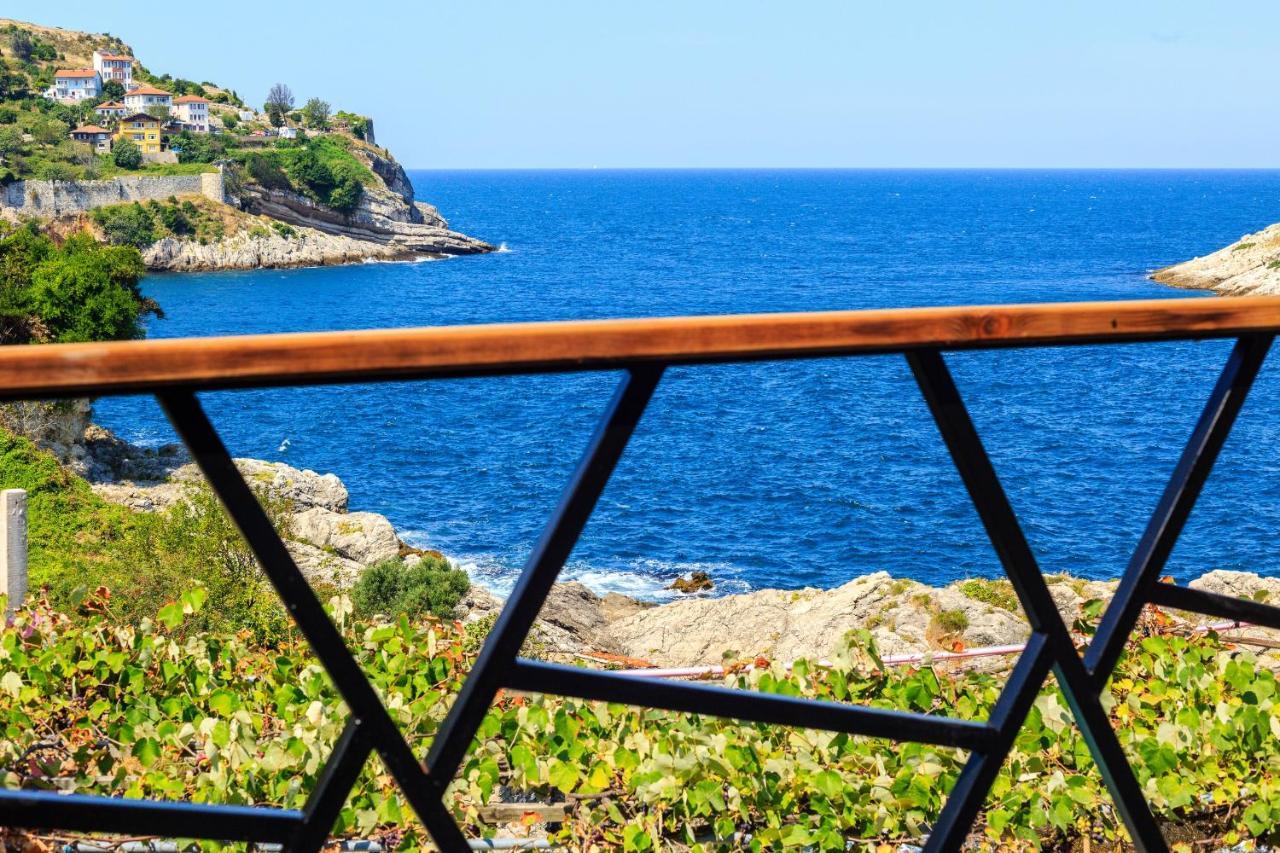 Frau Guler Boutique Amasra