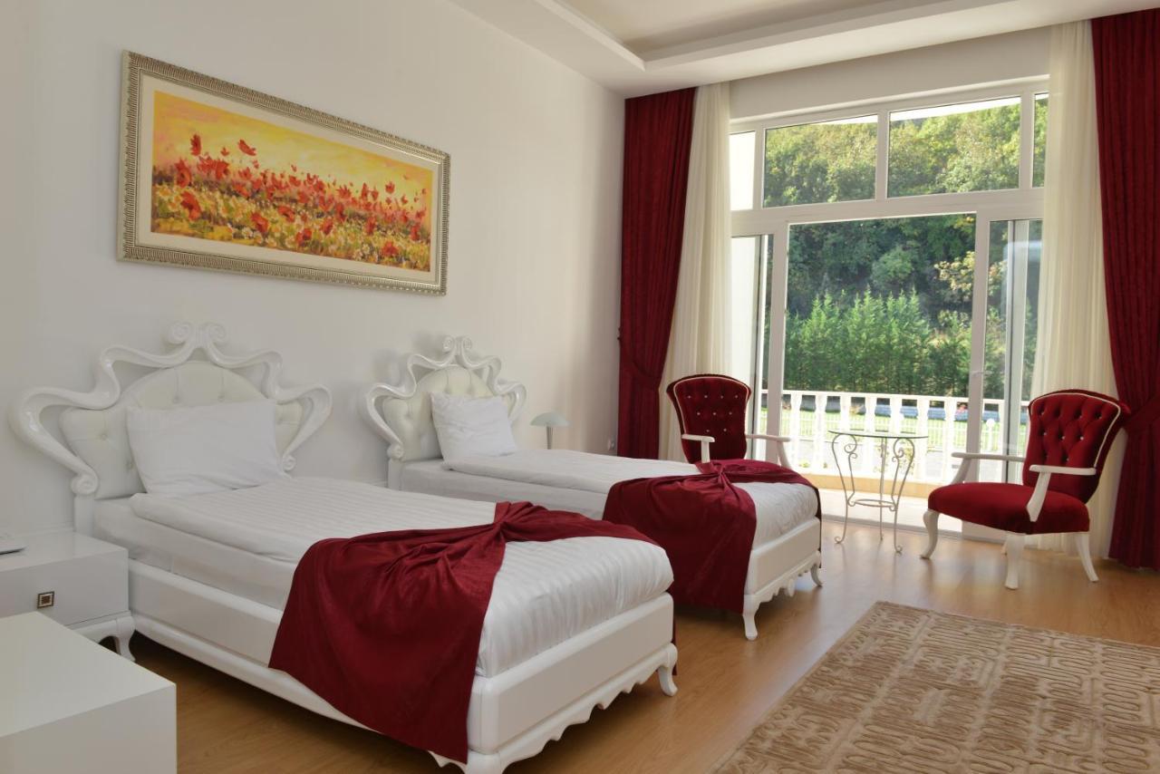 Mourouj Gloria White Palace & 4*