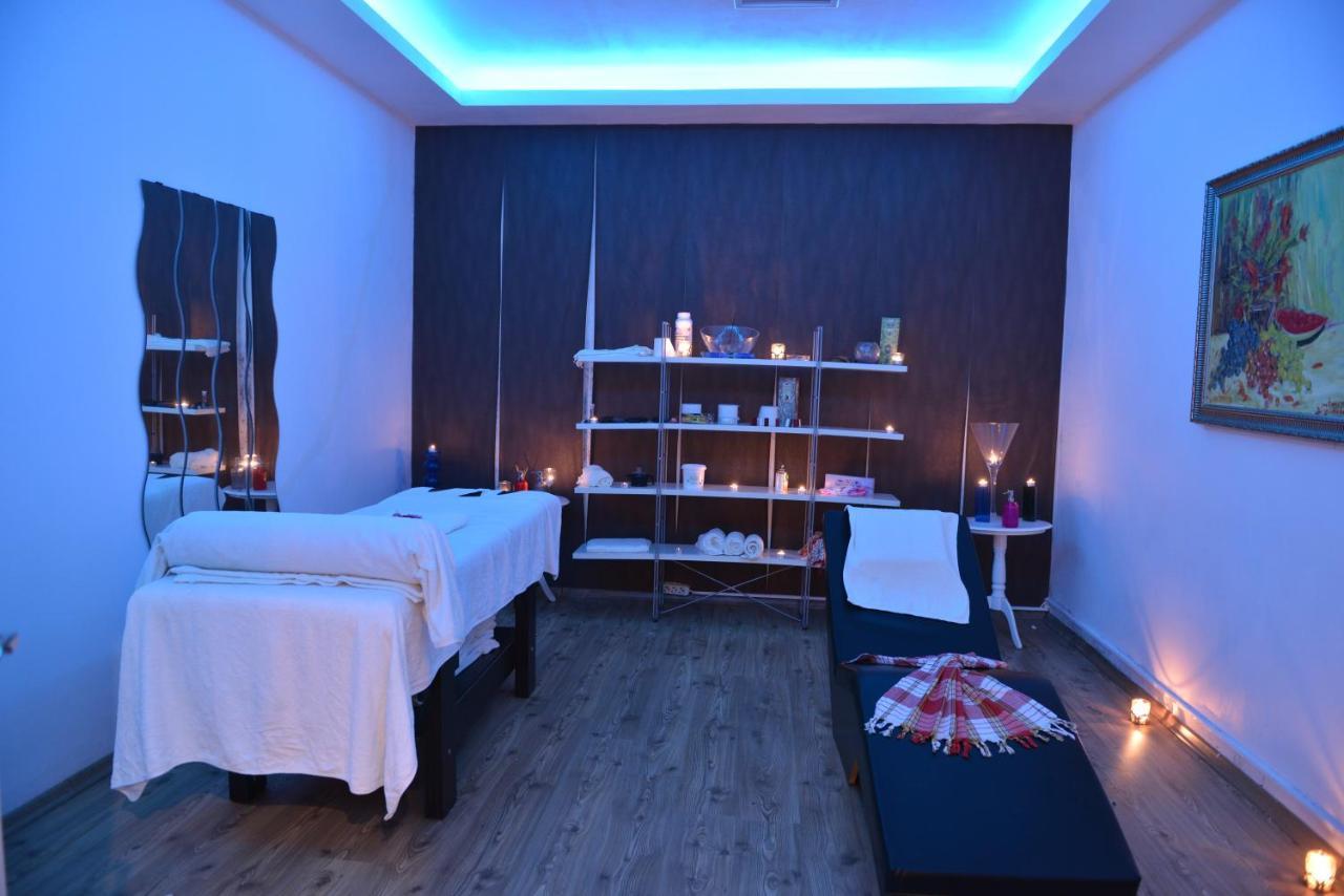 Mourouj Gloria White Palace & Hotel