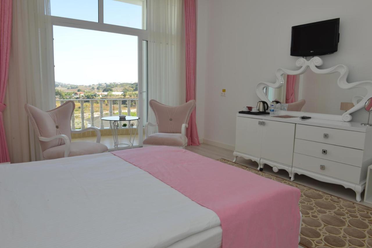 Hotel Mourouj Gloria White Palace &
