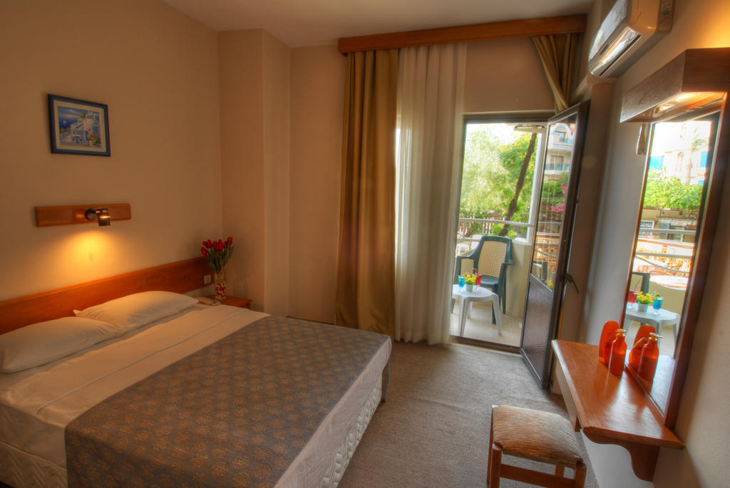 Rosy 2* Marmaris