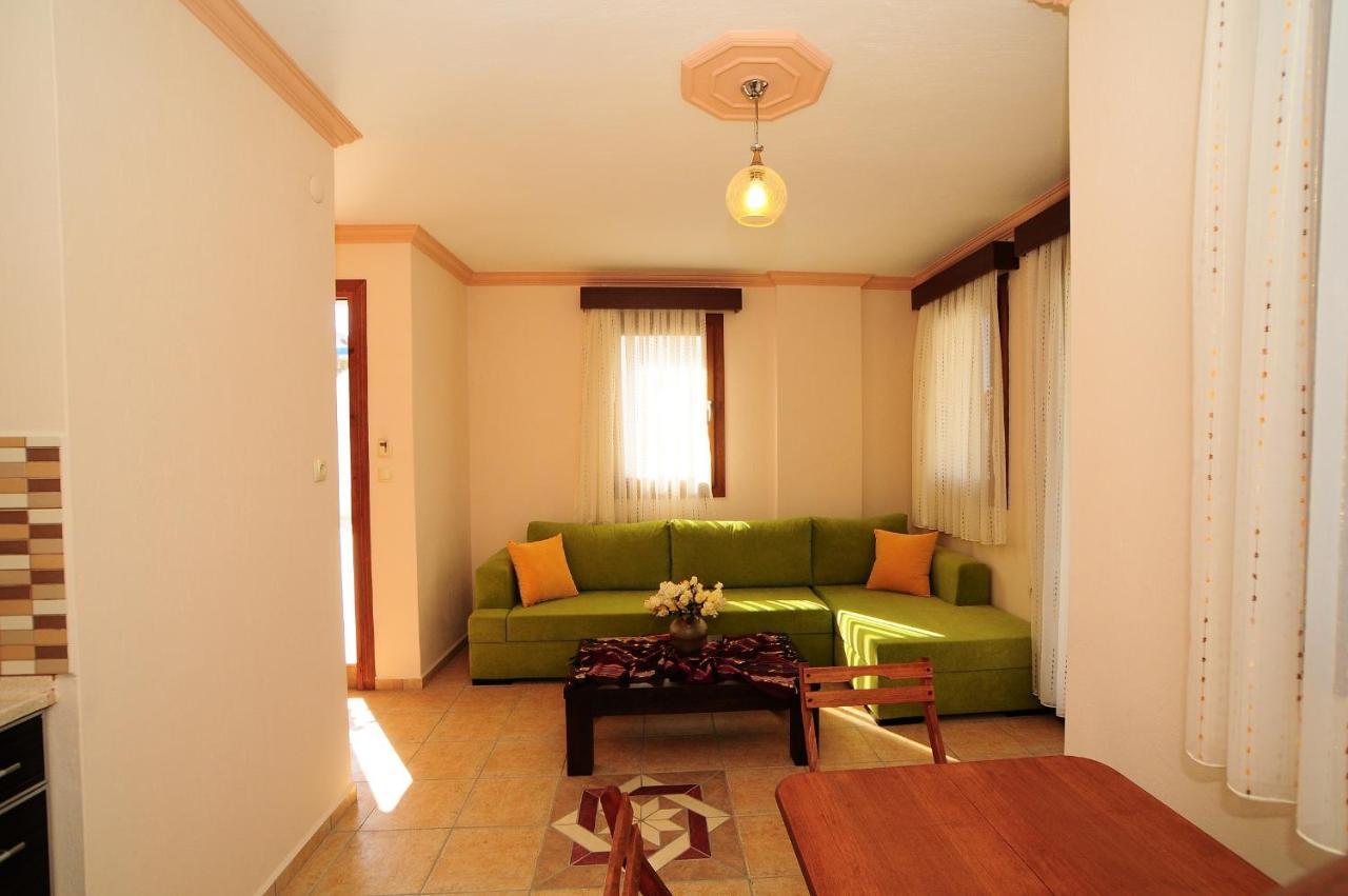 Aparthotel Lemon Tree 2*