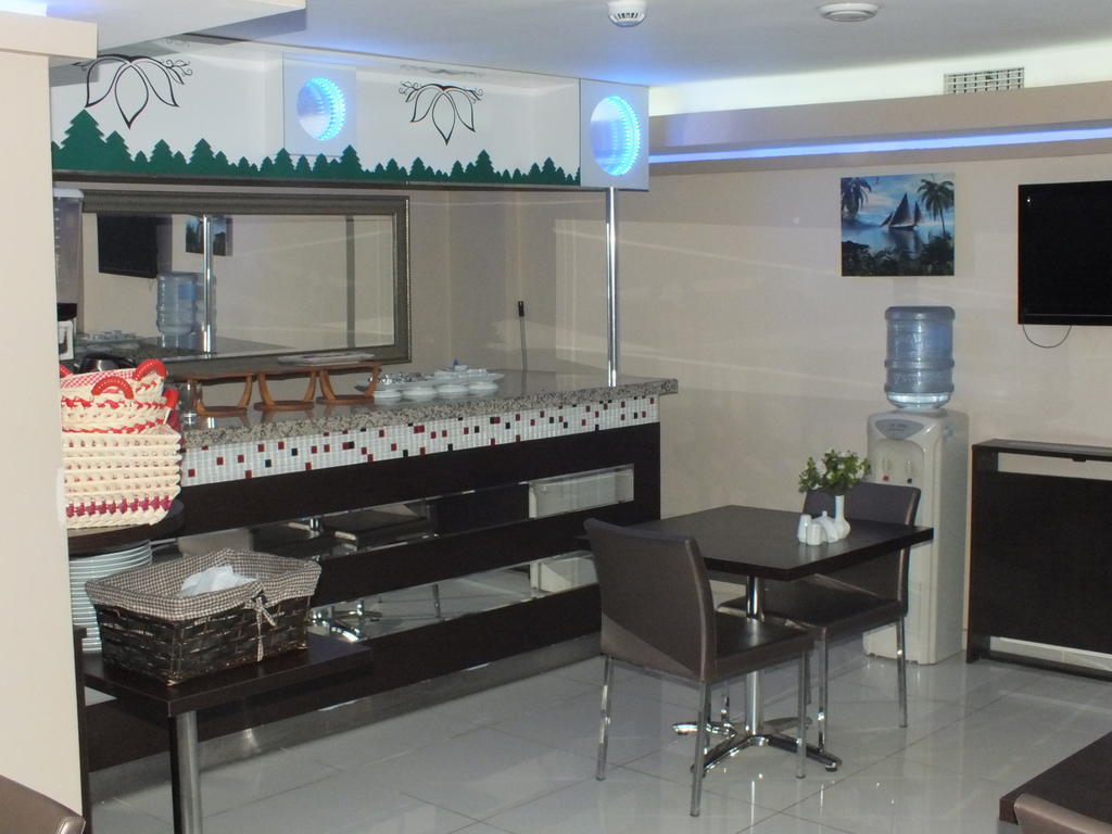Timya Hotel 2*
