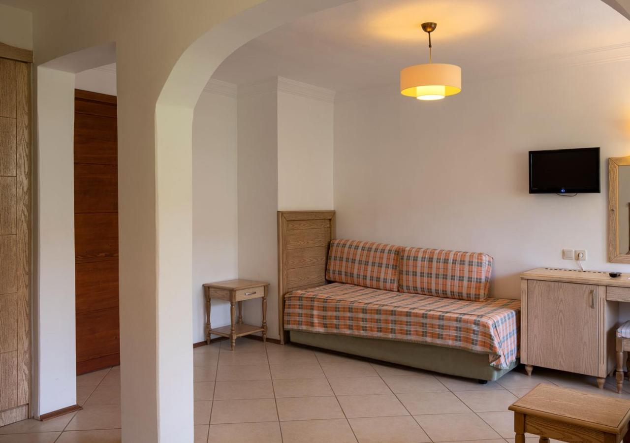 Eden Hotel 3*