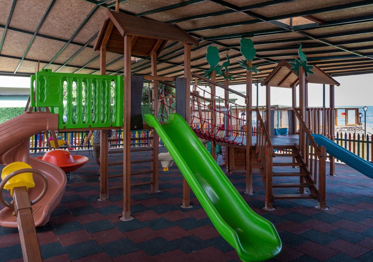 Eden Gardens Hotel 4*