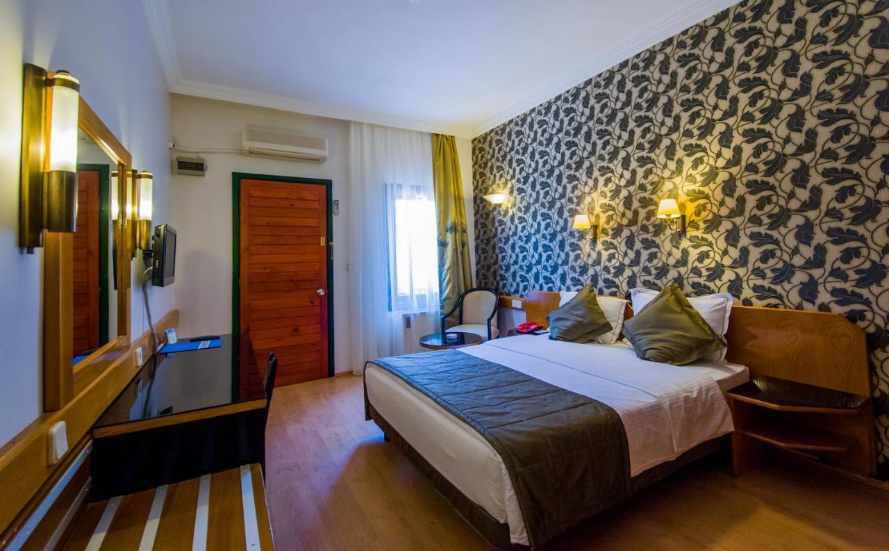 Hotel Eden Gardens
