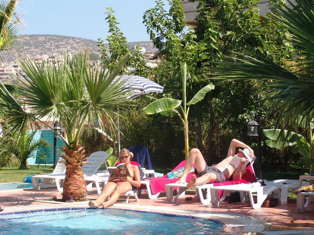 Olivia 3* Kusadasi