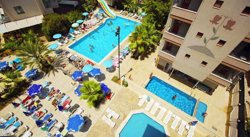 Margarita Aparthotel