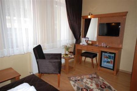 Hotel New House