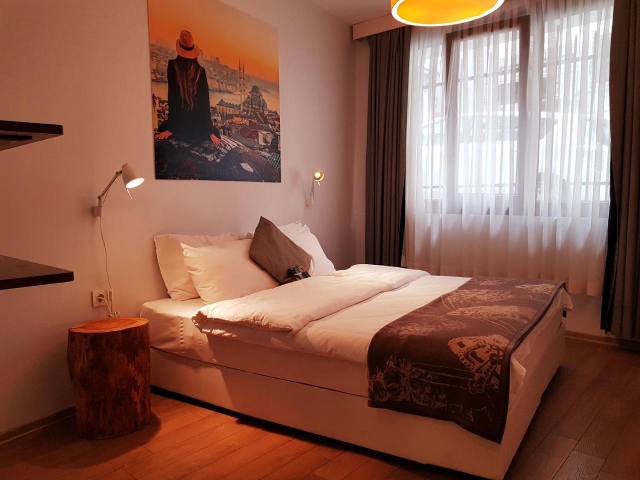 Rumours Hotel