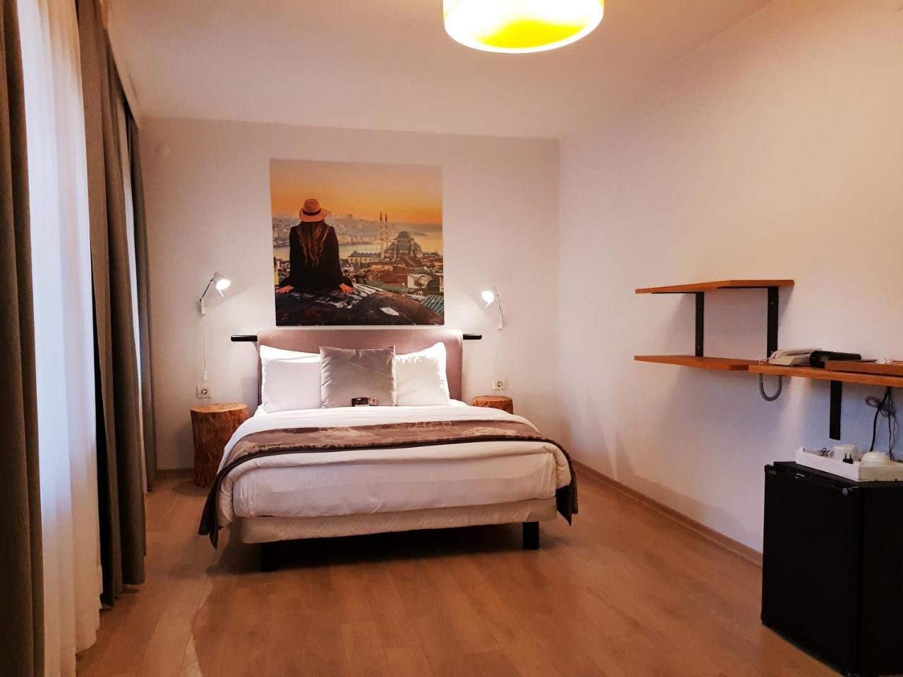 Rumours Hotel