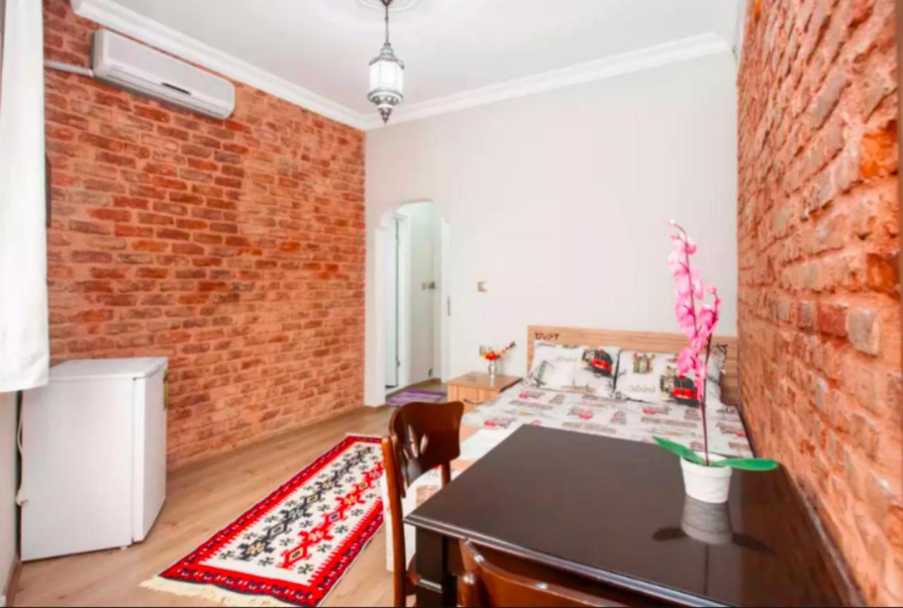 Balat 3*