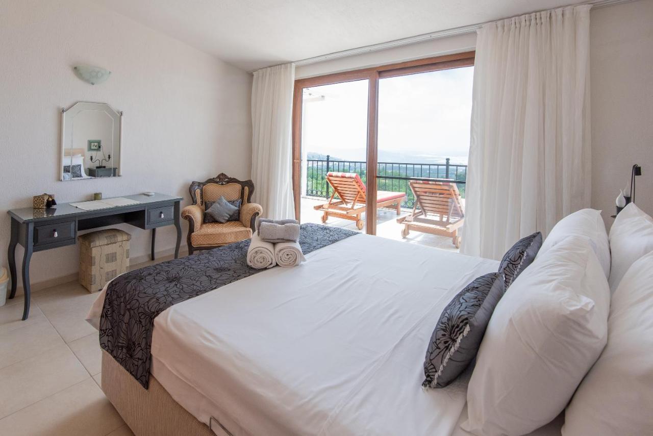 Cennet Bahcesi Kalkan