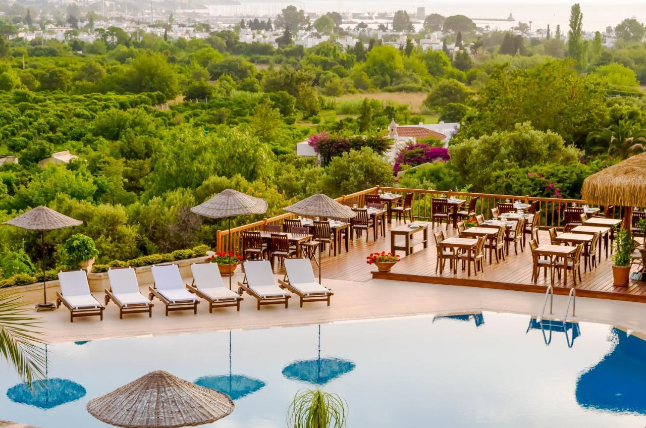 4reasons + Bistro | 12+ Hotel Yalikavak