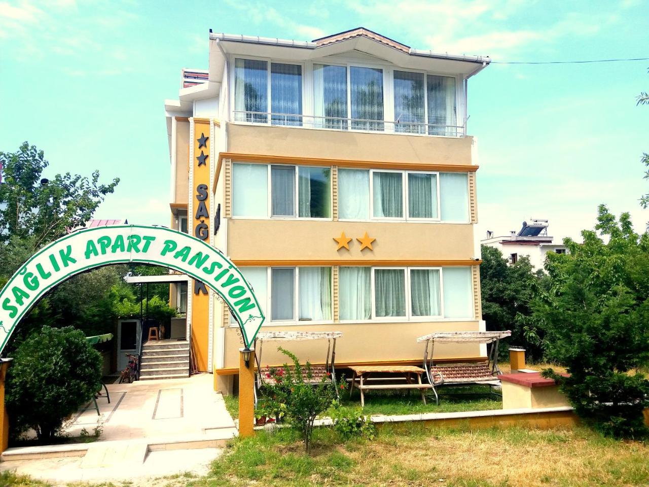 Saglik Aparthotel