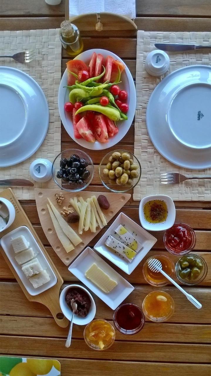 Mercan Bed & Breakfast 2*