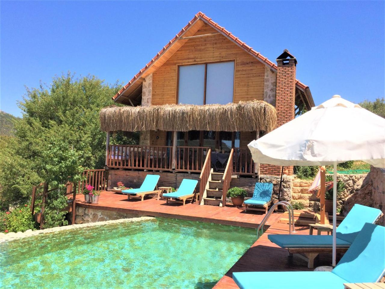 Ambar Evleri Kalkan