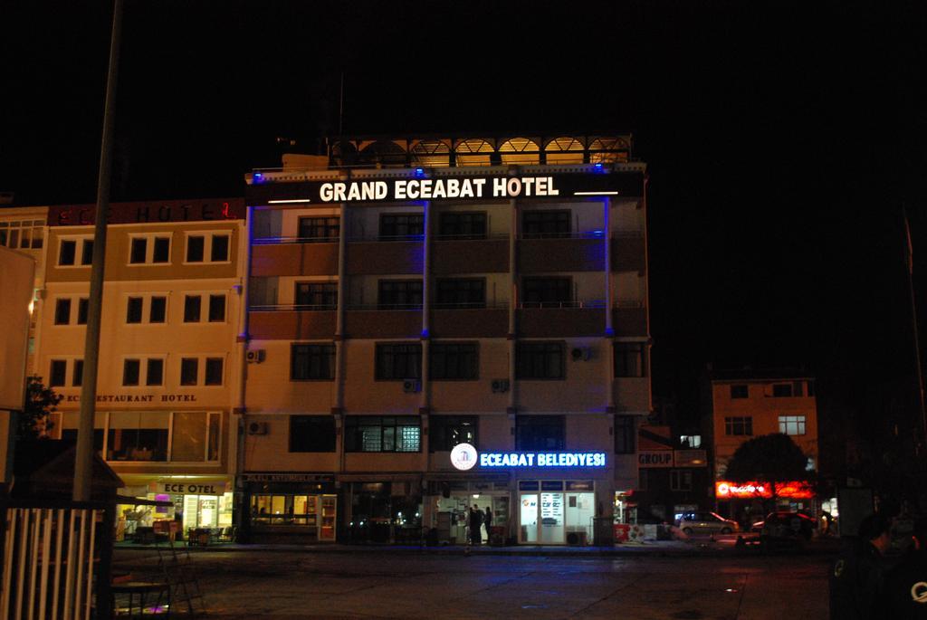 Grand