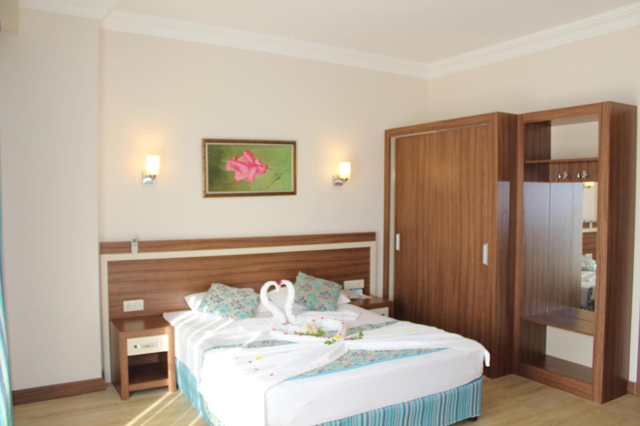 Hotel West Park 4*