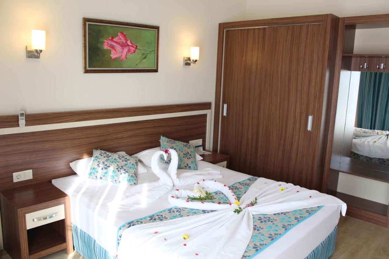 West Park Hotel 4*
