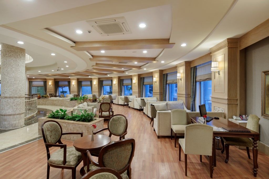 Resort Alba Queen 5*